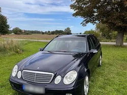 Blau Gebraucht 2005 Mercedes E220 Classic Kombi | 4.500 € (Etwas zu teuer)