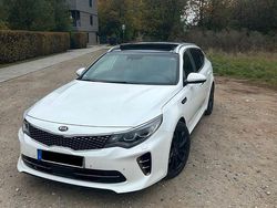 Weiß Gebraucht 2018 Kia Optima Kombi | 19.200 € (Fairer Preis)