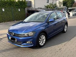 Blau Gebraucht 2019 VW Polo Highline Kleinwagen | 12.900 € (Guter Preis)