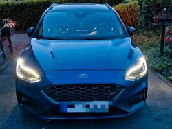 Blau Gebraucht 2020 Ford Focus ST Kombi | 20.000 € (Fairer Preis)