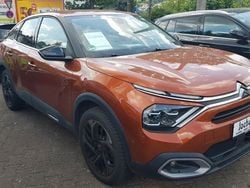 Lackierung pulsorange/typ aus Gebraucht 2021 Citroën C4 Shine Limousine | 17.900 € (Fairer Preis)