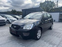 Grau Gebraucht 2007 Kia Carens LX Van / Kleinbus | 2.200 € (Fairer Preis)