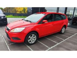 Rot Gebraucht 2009 Ford Focus Style Kombi | 2.400 € (Guter Preis)