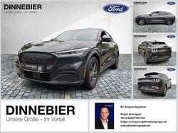 Grau Gebraucht 2022 Ford Mustang Mach-E SUV | 32.950 € (Fairer Preis)