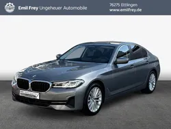 Grau Gebraucht 2023 BMW 520 Limousine | 37.990 € (Etwas zu teuer)