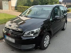 Schwarz Gebraucht 2011 VW Touran Van / Kleinbus | 4.600 € (Guter Preis)