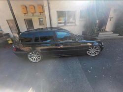 Schwarz Gebraucht 2004 BMW 320 Kombi | 3.850 € (Fairer Preis)
