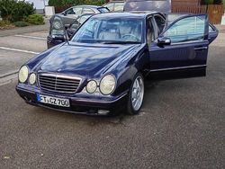 Gebraucht 2000 Mercedes E320 Avantgarde Limousine | 3.999 € (Guter Preis)