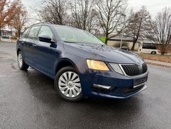 Blau Gebraucht 2017 Skoda Octavia Active Kombi | 5.900 € (Etwas zu teuer)