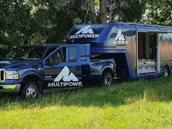 Blau Gebraucht 2006 Ford F350 SUV | 44.000 €