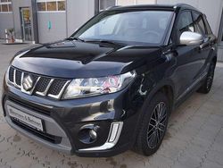 Cosmic black pearl Gebraucht 2017 Suzuki Vitara SUV | 15.740 € (Etwas zu teuer)