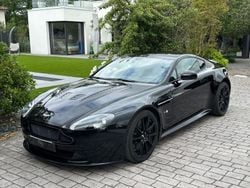 Schwarz Gebraucht 2016 Aston Martin V12 Vantage Coupé | 104.800 € (Superpreis)