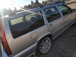 Silber Gebraucht 2000 Volvo V70 Kombi | 5.000 €