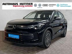Deep black perleffekt (metallic) Gebraucht 2024 VW Tiguan Life SUV | 36.490 € (Etwas zu teuer)