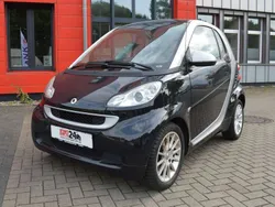 Tridionzelle silber Gebraucht 2011 Smart ForTwo Coupé Passion Kleinwagen | 4.999 € (Etwas zu teuer)