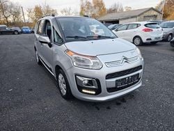Grau Gebraucht 2016 Citroën C3 Picasso SELECTION Van / Kleinbus | 7.950 € (Teuer)