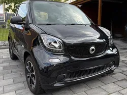 Schwarz Gebraucht 2017 Smart ForTwo Coupé Coupé | 10.990 € (Fairer Preis)
