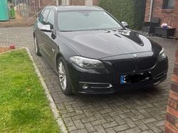 Schwarz Gebraucht 2015 BMW 530 Luxury Line Kombi | 20.600 € (Fairer Preis)
