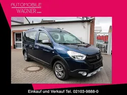Blau Gebraucht 2019 Dacia Dokker Celebration Van | 9.990 € (Fairer Preis)