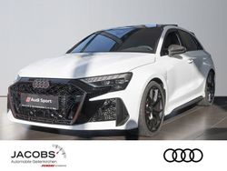 Weiß Neu 2025 Audi RS3 Sportback Sport Kleinwagen | 74.960 € (Etwas zu teuer)
