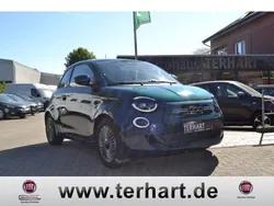 Ozean grün) (gruen Gebraucht 2022 Fiat 500e Icon Kleinwagen | 19.690 € (Etwas zu teuer)
