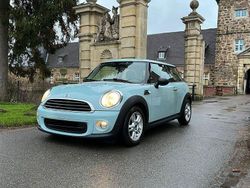 Blau Gebraucht 2013 Mini ONE Kleinwagen | 5.000 € (Fairer Preis)