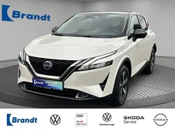 Pearl white (metallic) Gebraucht 2022 Nissan Qashqai N-Connecta SUV | 25.790 € (Fairer Preis)