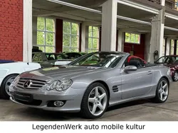 Mondsilber sonderlackierung Gebraucht 2006 Mercedes SL500 AMG Cabrio | 45.900 €