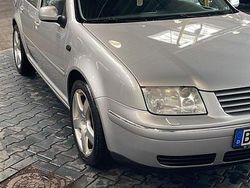 Silber Gebraucht 2003 VW Bora Kombi | 1.500 € (Superpreis)