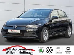 Deep black perleffekt Gebraucht 2022 VW Golf VIII Life Limousine | 19.935 € (Guter Preis)