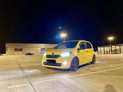 Gelb Gebraucht 2015 Skoda Citigo Kleinwagen | 2.000 € (Guter Preis)