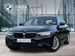 Schwarz Gebraucht 2022 BMW 520 Sport Line Kombi | 28.490 € (Guter Preis)