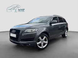 Grau Gebraucht 2012 Audi Q7 SUV | 10.990 € (Superpreis)