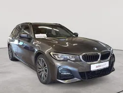 Mineralgrau metallic Gebraucht 2020 BMW 320 M Sport Kombi | 21.990 € (Guter Preis)