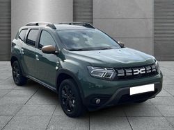 Zedergrün Gebraucht 2024 Dacia Duster Extreme SUV | 25.279 € (Fairer Preis)