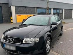 Schwarz Gebraucht 2003 Audi A4 Kombi | 1.650 € (Fairer Preis)