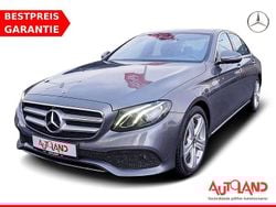 Grau Gebraucht 2017 Mercedes E300 Limousine | 29.990 € (Fairer Preis)