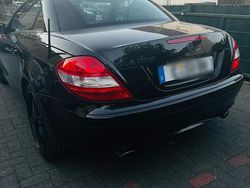 Schwarz Gebraucht 2004 Mercedes 200 Cabrio | 8.150 € (Guter Preis)