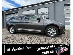 Gebraucht 2017 Chrysler Pacifica Touring SUV | 23.989 €