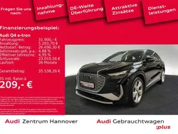 Mythosschwarz metallic Gebraucht 2023 Audi Q4 Sportback e-tron Ambiente SUV | 31.300 € (Guter Preis)