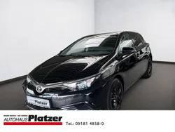 Schwarz Gebraucht 2018 Toyota Auris Cool Limousine | 11.980 € (Fairer Preis)