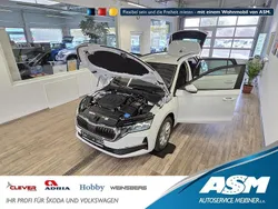 Weiß Neu 2025 Skoda Octavia Joy Kombi | 34.139 € (Guter Preis)