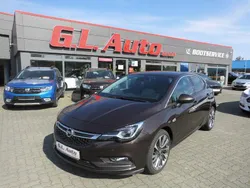 Braun Gebraucht 2015 Opel Astra Limousine | 10.590 € (Fairer Preis)