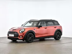 Rot Gebraucht 2024 Mini Cooper S Clubman Kombi | 31.541 € (Guter Preis)