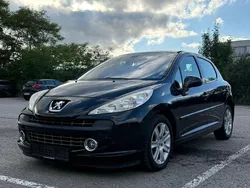 Schwarz Gebraucht 2007 Peugeot 207 Kleinwagen | 3.999 € (Etwas zu teuer)