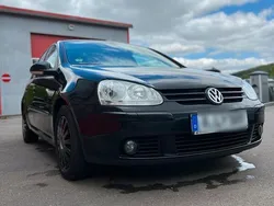 Schwarz Gebraucht 2008 VW Golf V Kleinwagen | 3.950 € (Etwas zu teuer)
