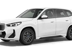 Weiß Gebraucht 2024 BMW iX1 Luxury Line SUV | 46.838 € (Fairer Preis)
