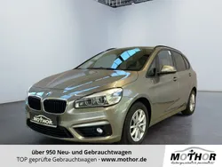 Platinsilber metallic Gebraucht 2015 BMW 220 Active Tourer Sport Line Van / Kleinbus | 16.773 € (Fairer Preis)