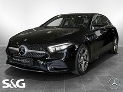 Unilack nachtschwarz Gebraucht 2023 Mercedes A180 AMG Limousine | 29.970 € (Fairer Preis)