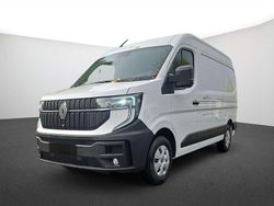 Mineralweiß Gebraucht 2025 Renault Master SUV | 31.420 €